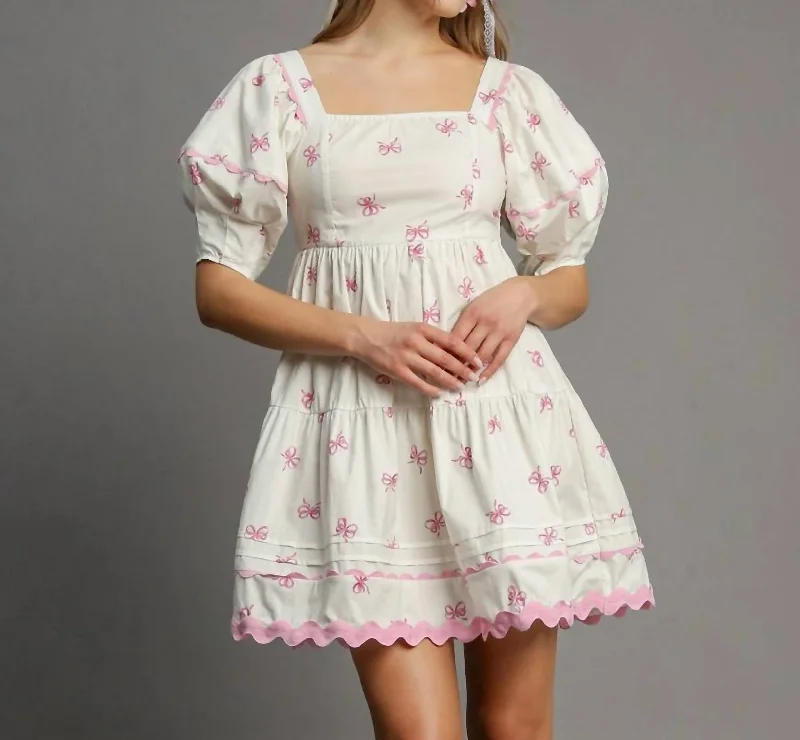 Blowout Sale Tiered Bow Print Dress In White