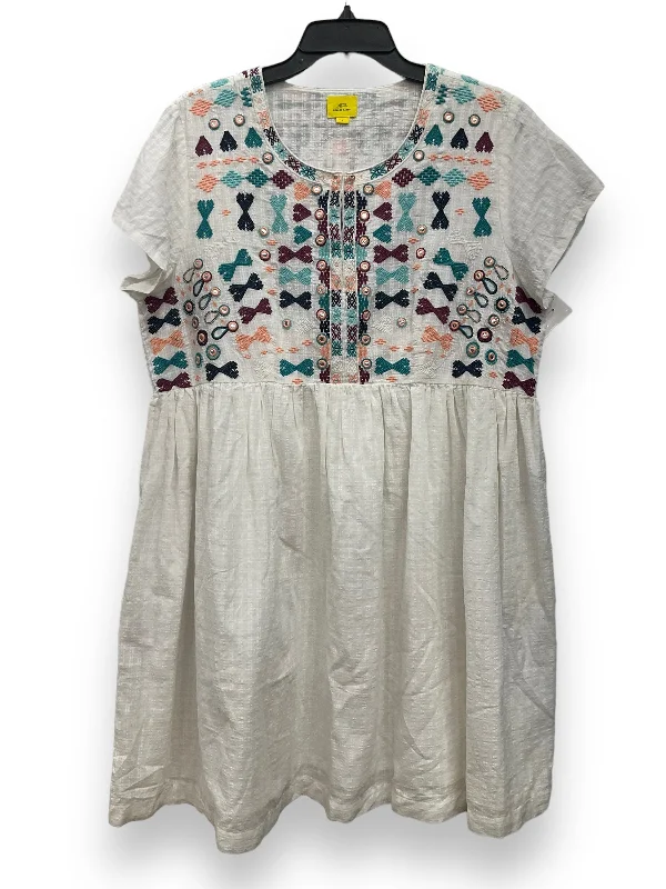 Now or Never Multi-colored Dress Casual Short Roller Rabbit, Size L
