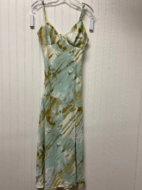 Deep Discounts Blue & White Dress Casual Midi Clothes Mentor, Size S