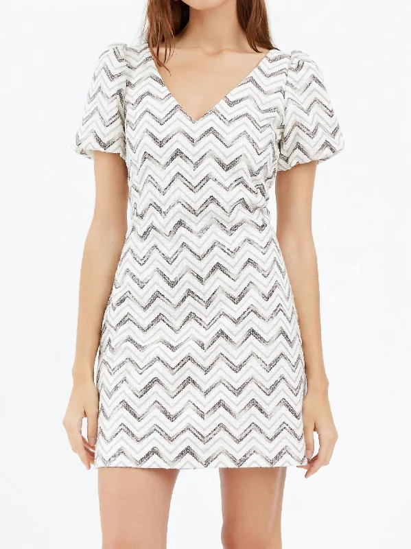 Blowout Sale Cali Sequins Chevron Dress In Ivory
