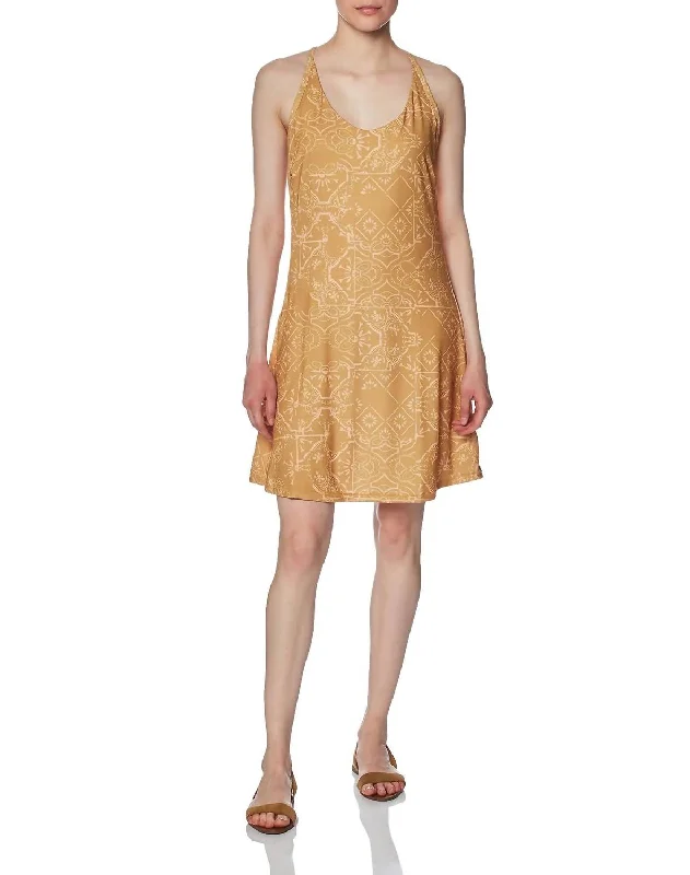 Price Meltdown Opal Dress In Toffee Tiles