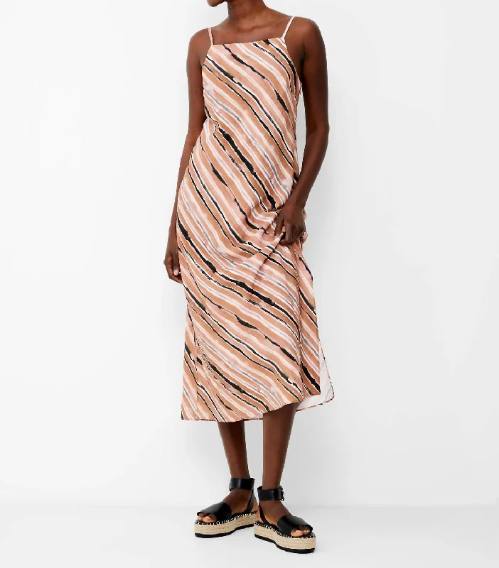 Sale Event Gaia Flavia Textured Midi Dress In Mocha Mousse