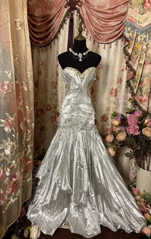 Limited Availability Silver Sweetheart Sheath Beading Vintage Long Party Dress Evening Gown, DP4508 Limited Availability Silver Sweetheart Sheath Beading Vintage Long Party Dress Evening Gown, DP4508