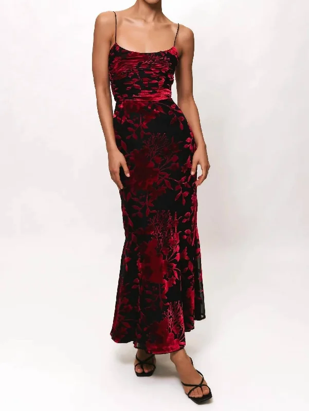 Final Sale Tylia Dress In Chinoiserie Bouquet