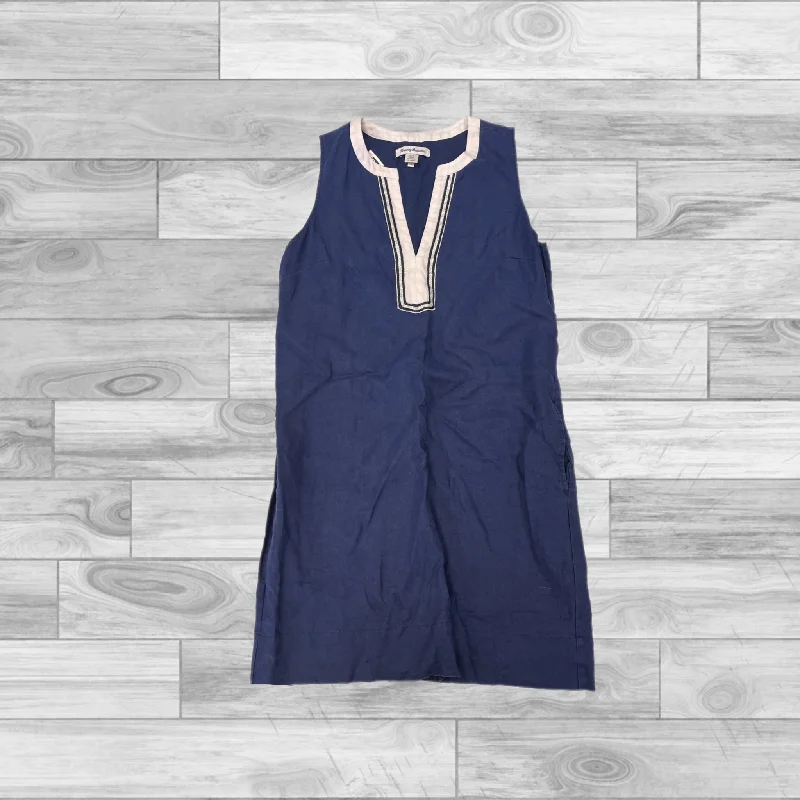 Weekend Deal Navy Dress Casual Short Tommy Bahama, Size S