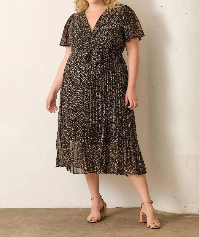 Price Fest Surplice Pleated Skirt Dress -Plus In Black Multi