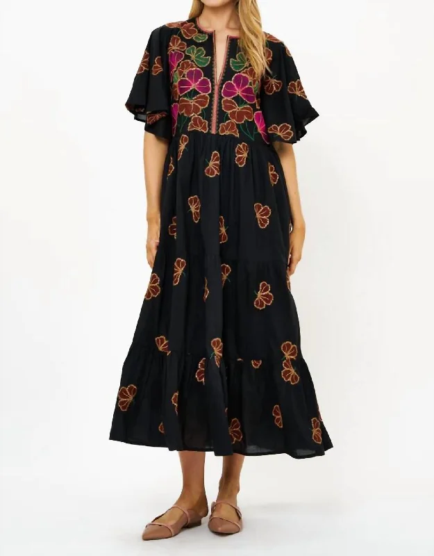 Grand Opening Sale Flirty V-Neck Maxi Dress In Almay Black