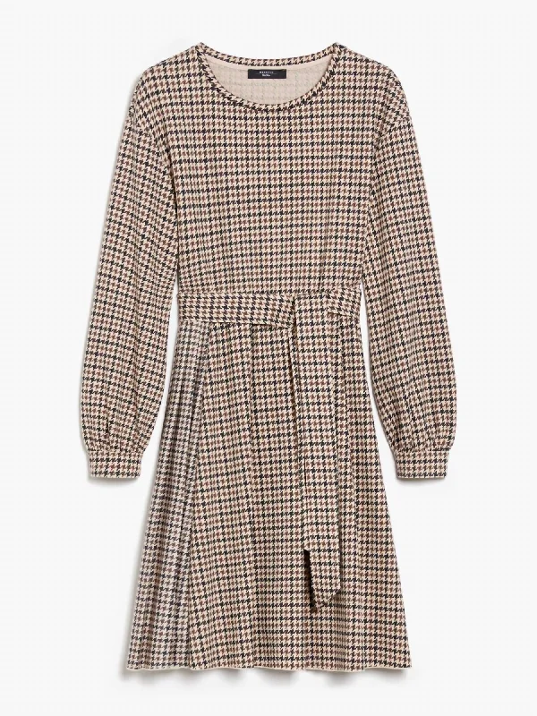 Today’s Deal Vetta Fit And Flare Houndstooth Dress In Camel