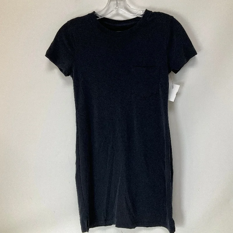 Bonus Savings Navy Dress Casual Short Abercrombie And Fitch, Size Xs