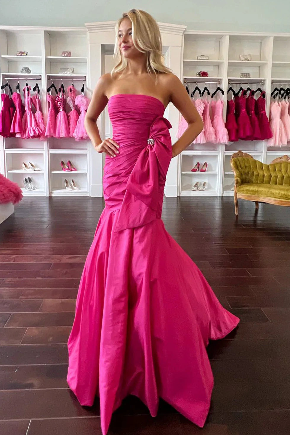 Super Deal Strapless Ruched Mermaid Party Prom Dress With Bow