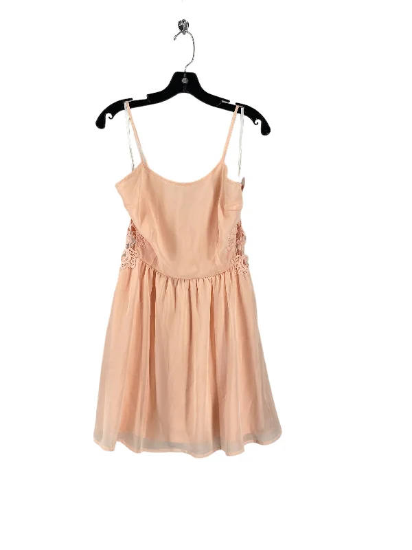 Don’t Miss Out Peach Dress Casual Short Clothes Mentor, Size S