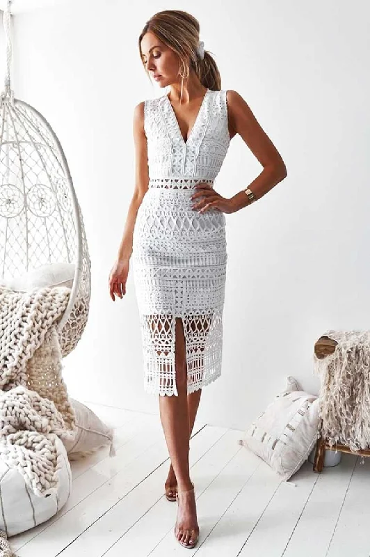 Price Blitz Scarlet Lace Midi Dress - White