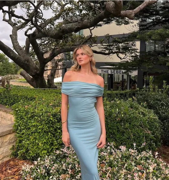 Online Exclusive Elegant Off Shoulder Mermaid Long Party Dress, DP2193