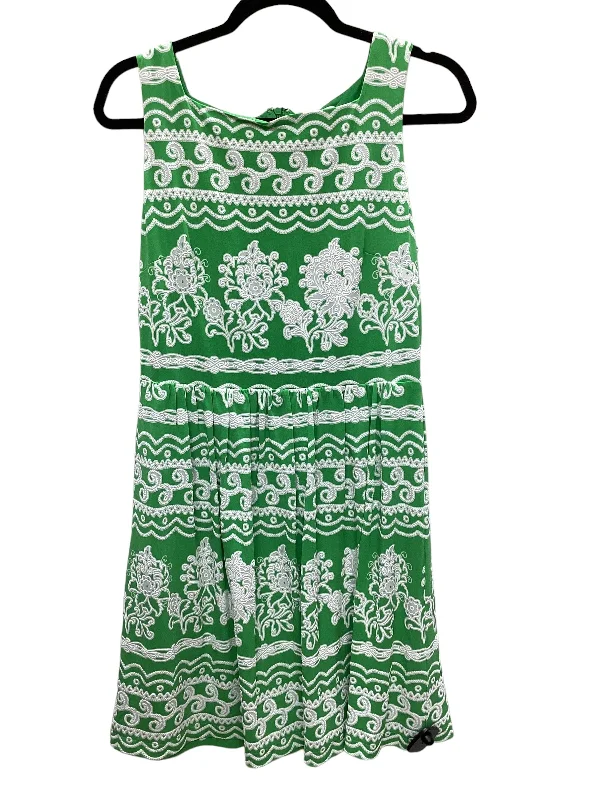 Weekend Deal Green & White Dress Casual Short New York And Co, Size M