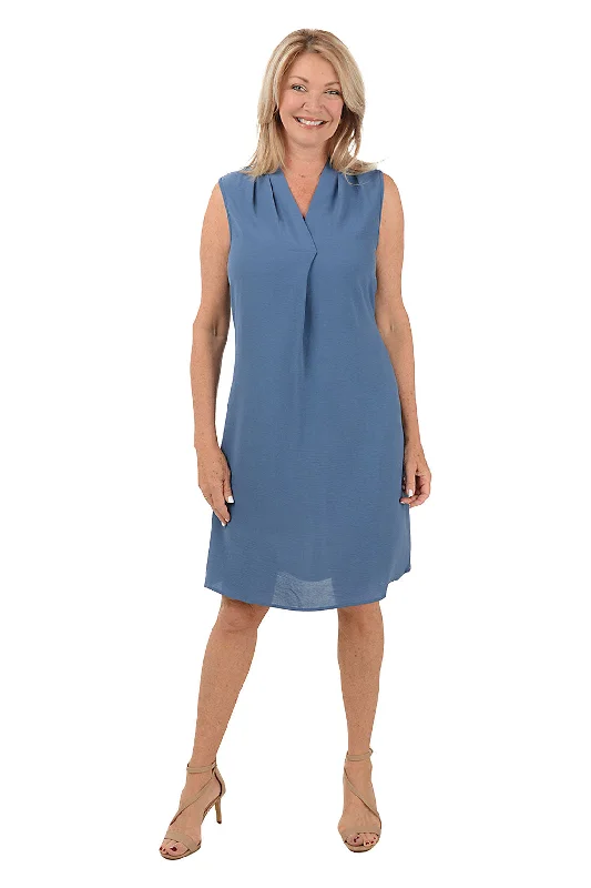 Early Bird Discount V-Neck Center Pleated Sleeveless Dress