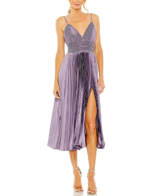 Price Meltdown Mac Duggal Slim Strap Pleated Gown