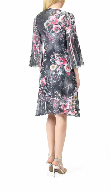 Discount Extravaganza Chiffon Dress With Split Sleeve In Jewel Floral