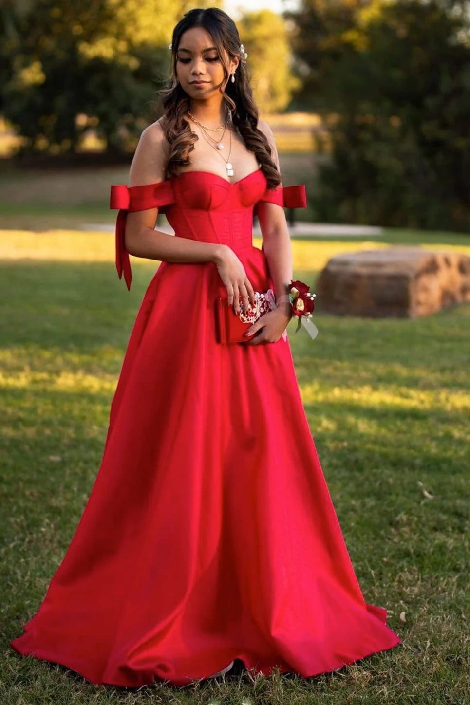 Can't Miss Red Off-Shoulder Empire A-Line Party Prom Dress