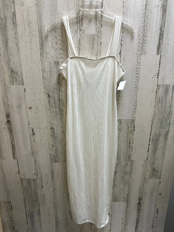 Special Savings White Dress Party Long Clothes Mentor, Size M