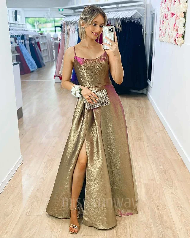 Factory Direct Sale Apollo Metallic Gown - Gold