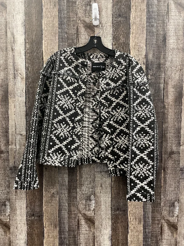 Super Deal Blazer By Who What Wear  Size: L