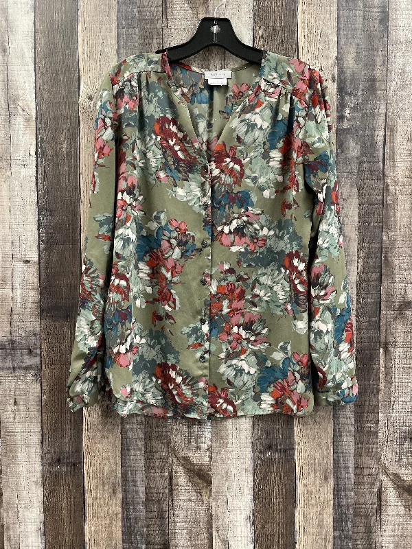 Great Bargains Blouse Long Sleeve By Van Heusen  Size: M
