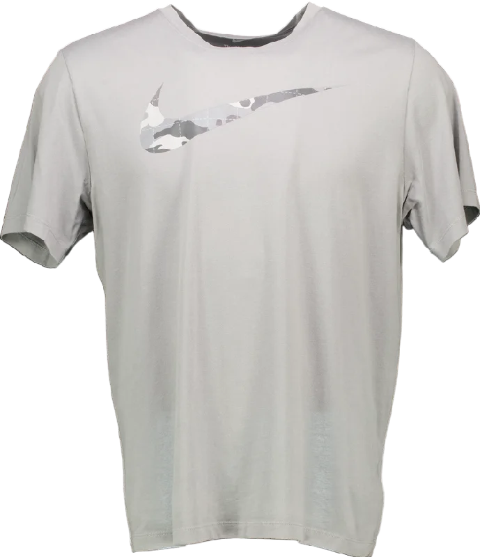 Unbeatable Prices Nike Grey The Nike Tee Dri-Fit T-Shirt UK L