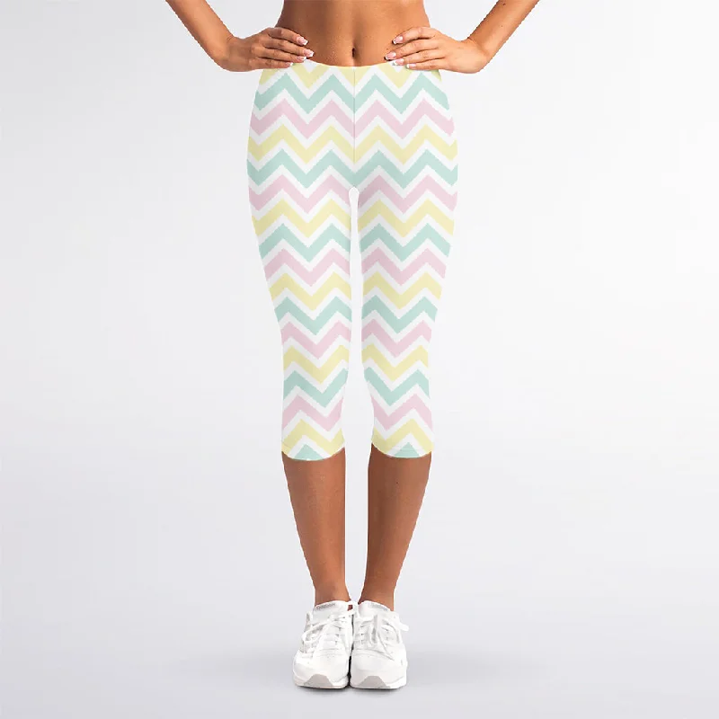 Year-End Sale Pastel Chevron Pattern Print Women's Capri Leggings