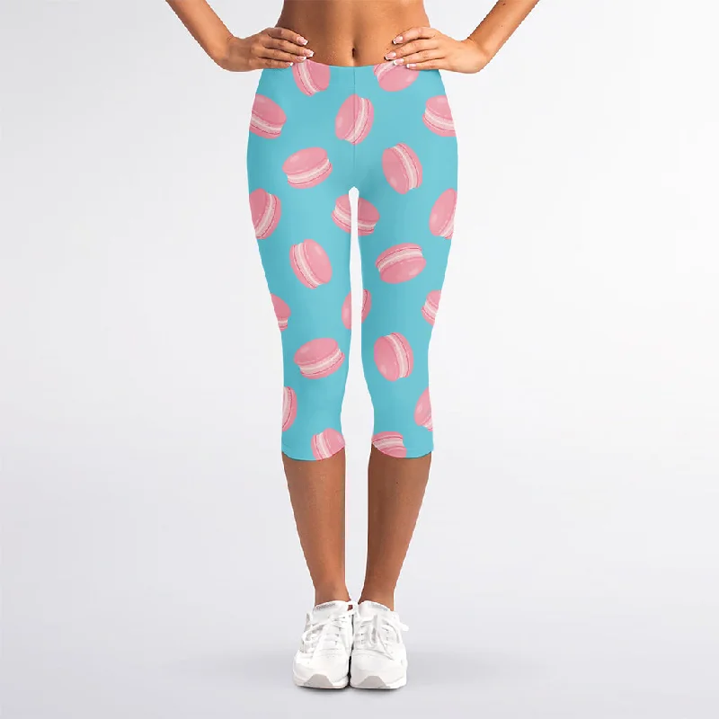 Deal Frenzy Pink Macaron Pattern Print Women's Capri Leggings