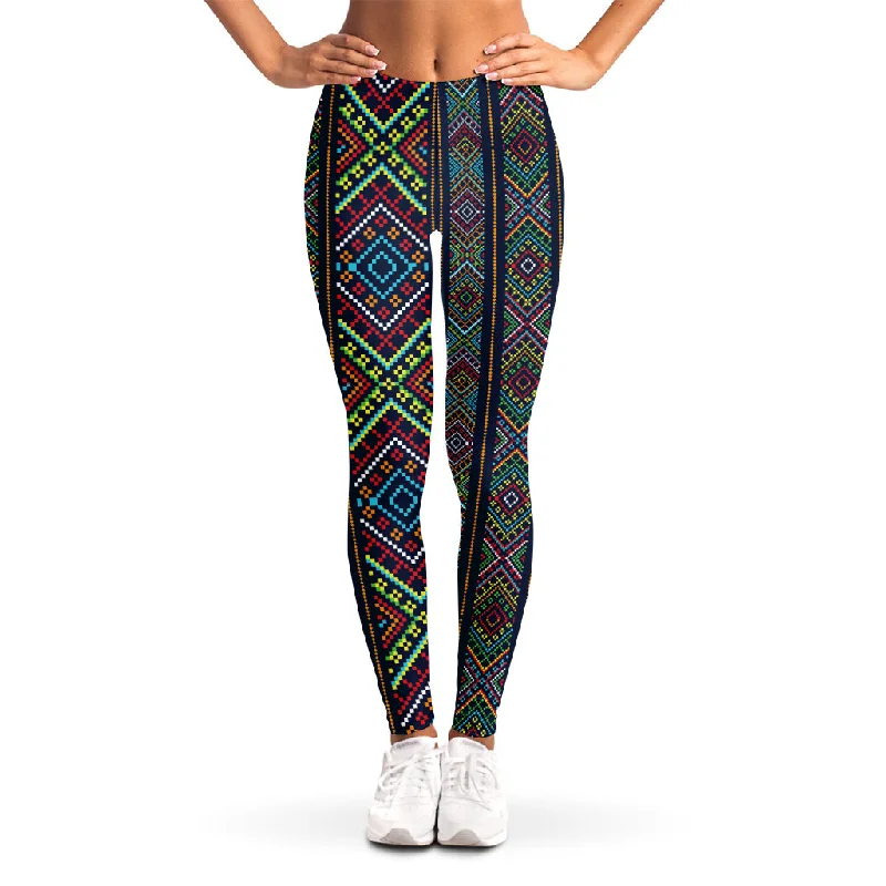 Early Access Pixel Ethnic Pattern Print Women's Leggings