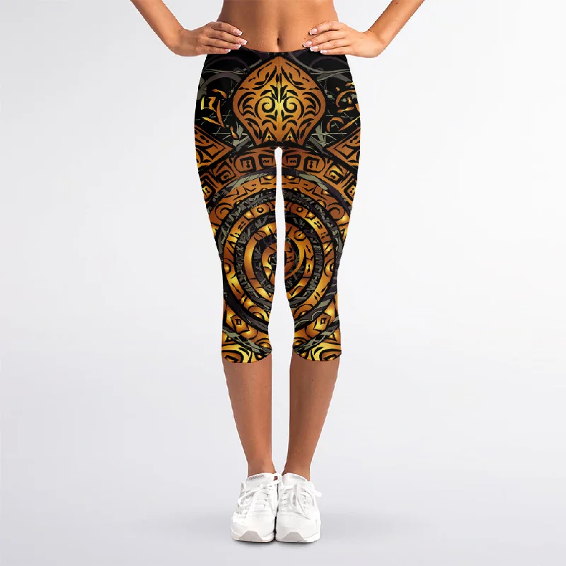 Can't Miss Polynesian Sea Turtle Print Women's Capri Leggings