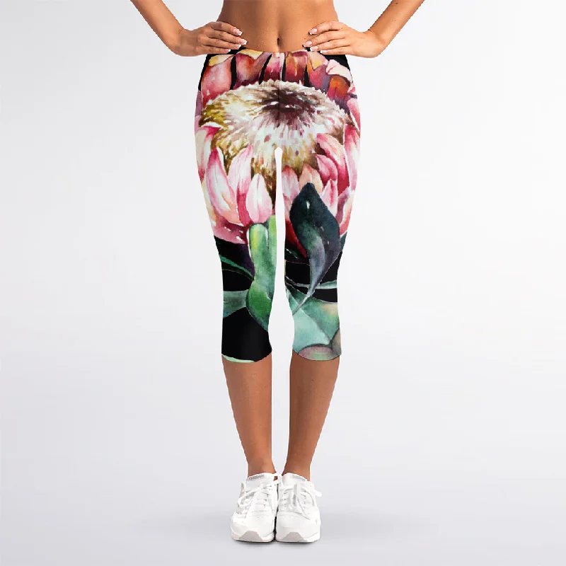Massive Deals Protea Flower Print Women's Capri Leggings