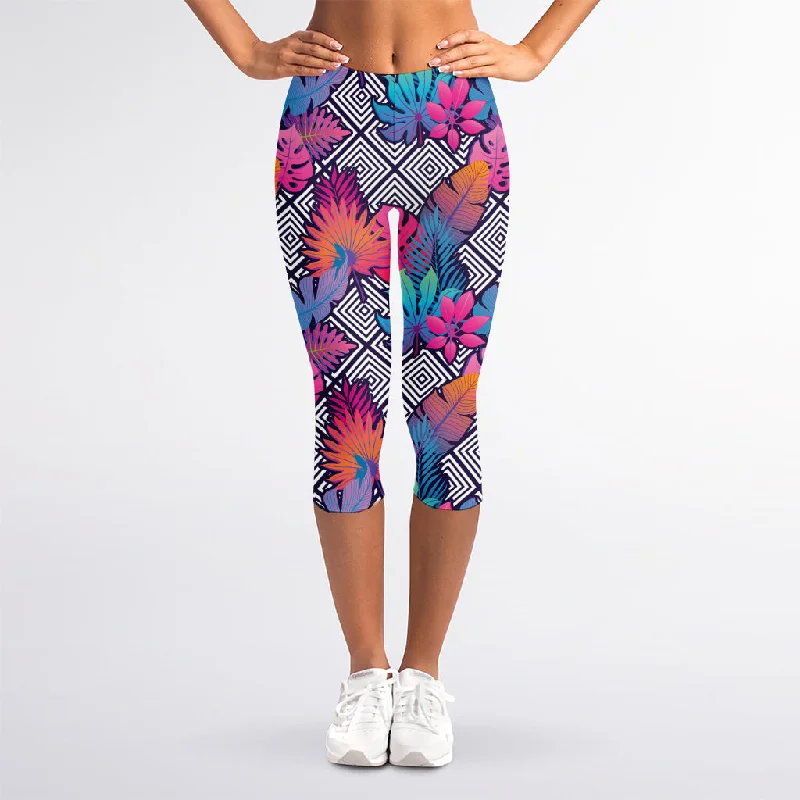 Markdown Madness Psychedelic Tropical Aloha Pattern Print Women's Capri Leggings