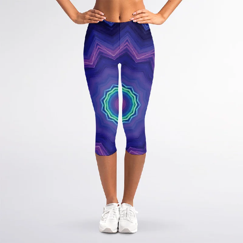 Seasonal Sale Purple And Blue Kaleidoscope Print Women's Capri Leggings