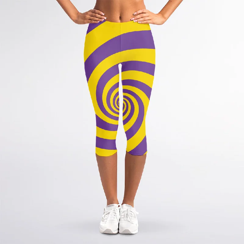 Special Savings Purple And Yellow Spiral Illusion Print Women's Capri Leggings