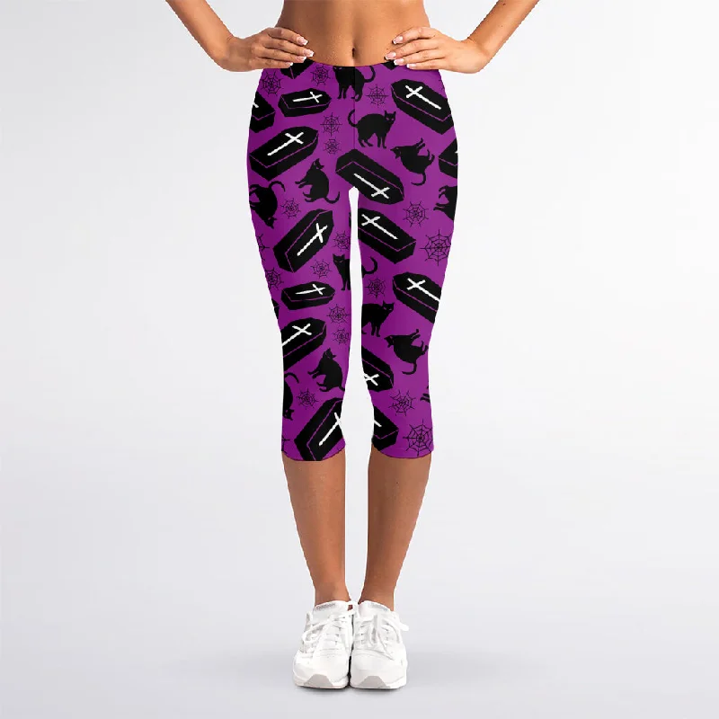 Closeout Purple Halloween Coffin Pattern Print Women's Capri Leggings