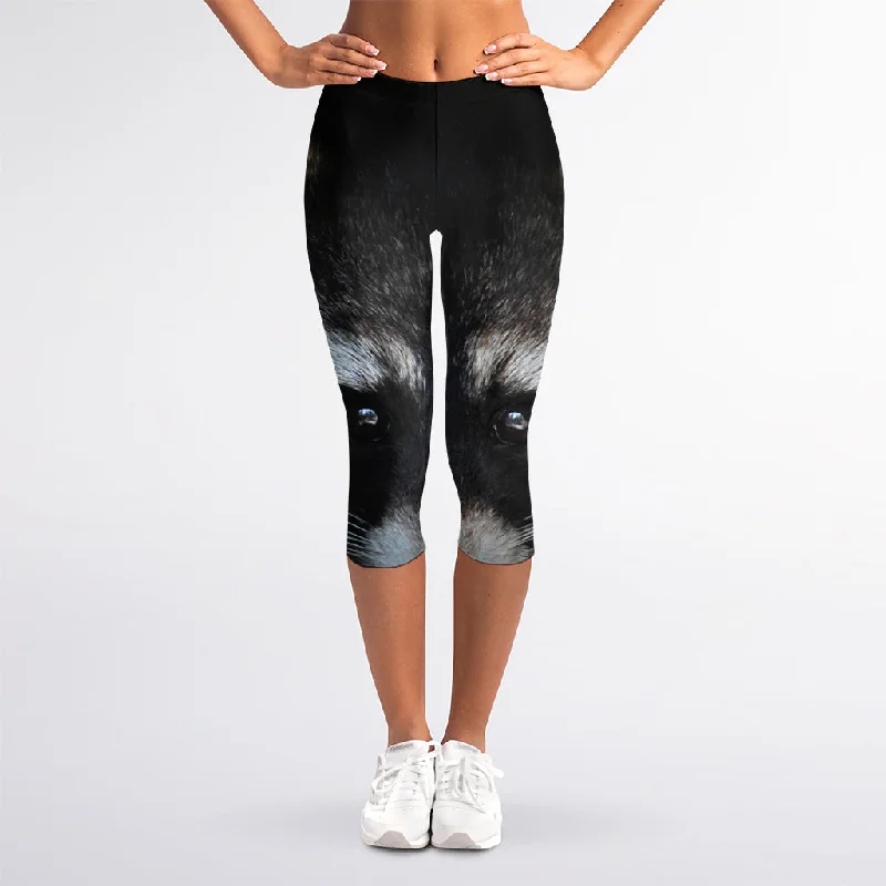 Huge Savings Raccoon Portrait Print Women's Capri Leggings