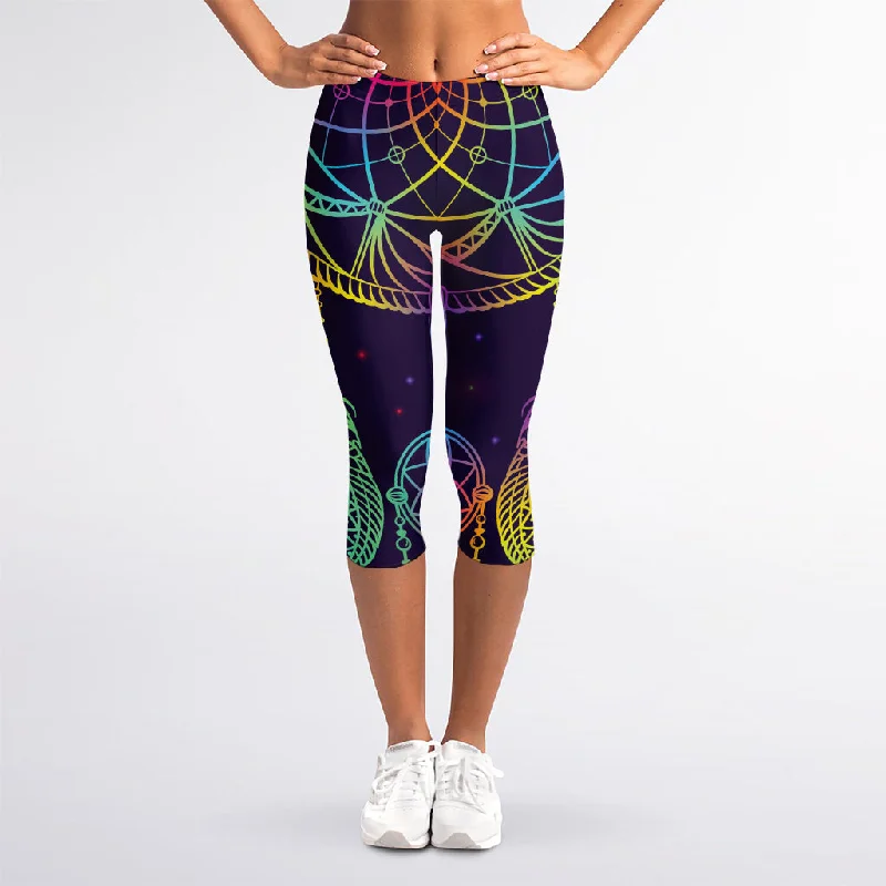 Deal Mania Rainbow Native Dream Catcher Print Women's Capri Leggings