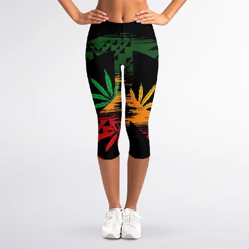 Exclusive Online Offer Rasta Peace Sign Print Women's Capri Leggings