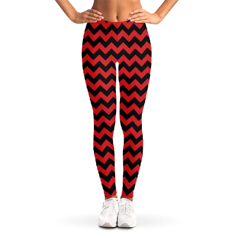 Steals and Deals Red And Black Chevron Pattern Print Women's Leggings