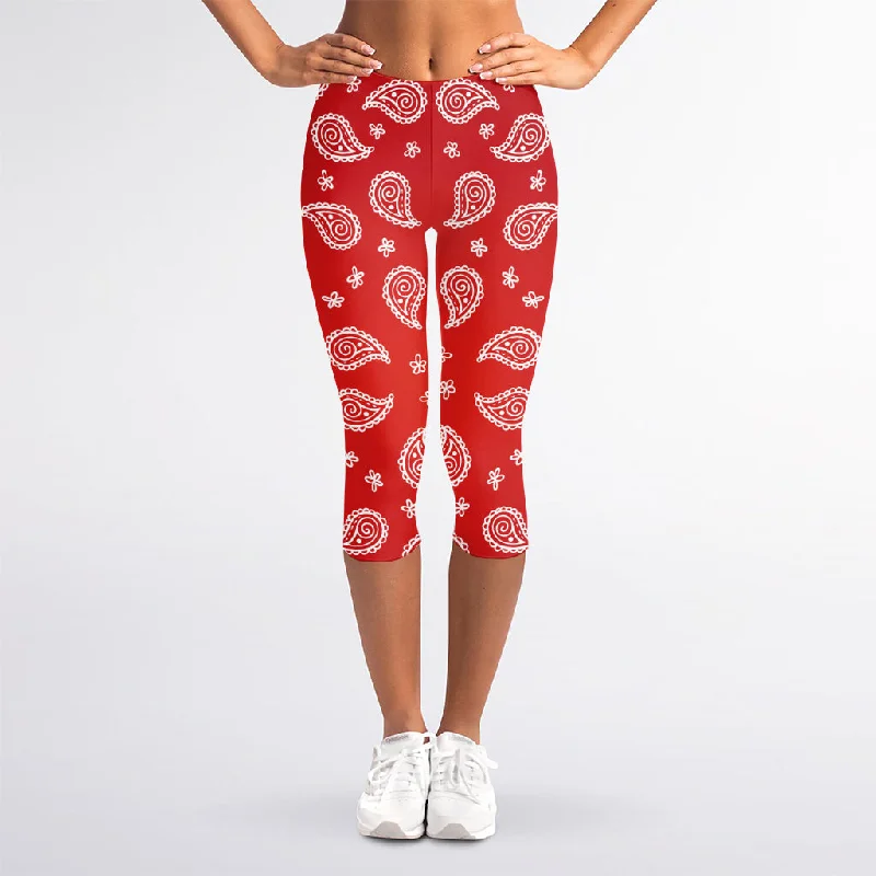 Crazy Deals Red And White Bandana Print Women's Capri Leggings