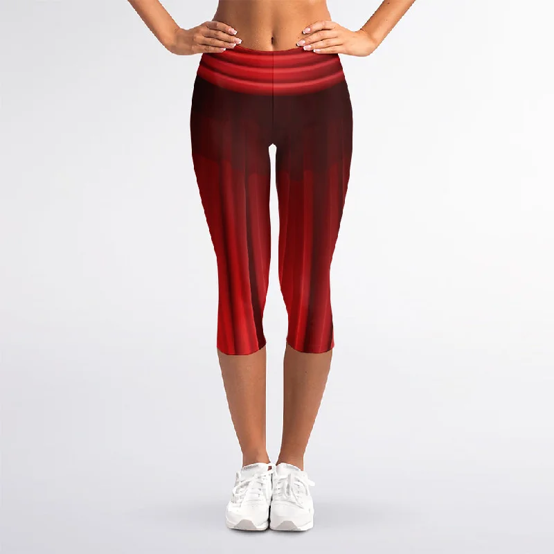 YEAR-End Clearance Red Curtain Theater Print Women's Capri Leggings