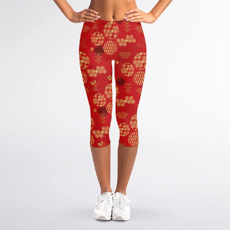 Savings Bonanza Red Japanese Pattern Print Women's Capri Leggings