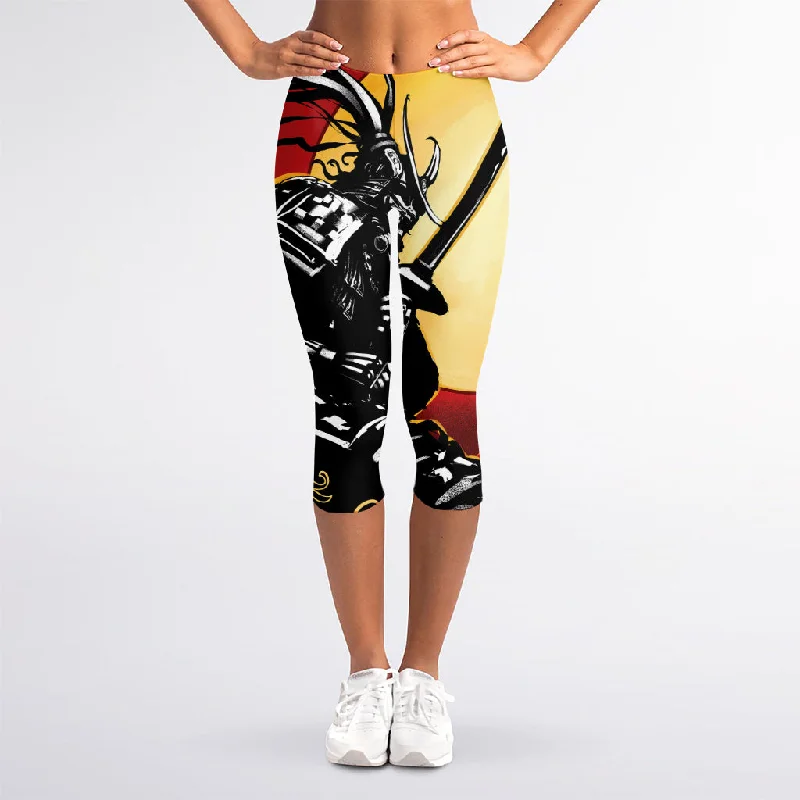 Super Bargain Red Sky And Golden Sun Samurai Print Women's Capri Leggings