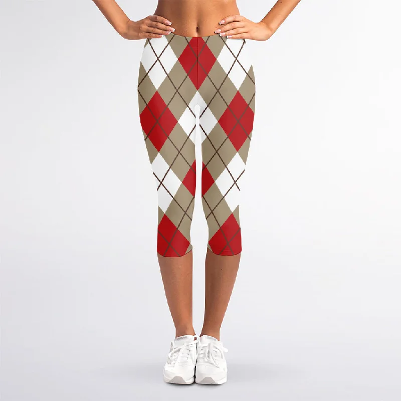 Big Discounts Red White And Beige Argyle Pattern Print Women's Capri Leggings