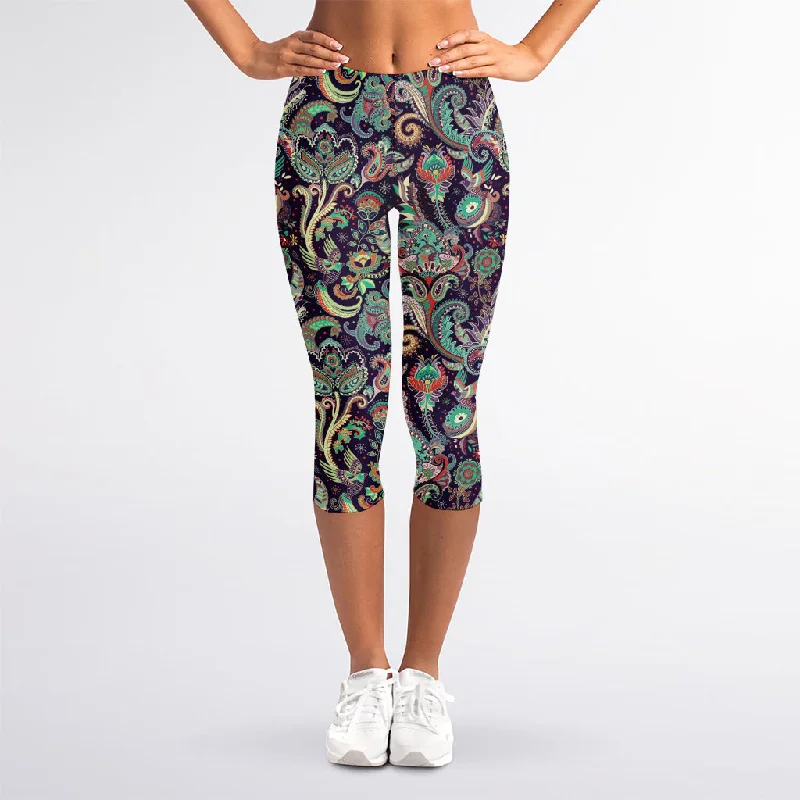 Huge Discounts Retro Indian Paisley Pattern Print Women's Capri Leggings