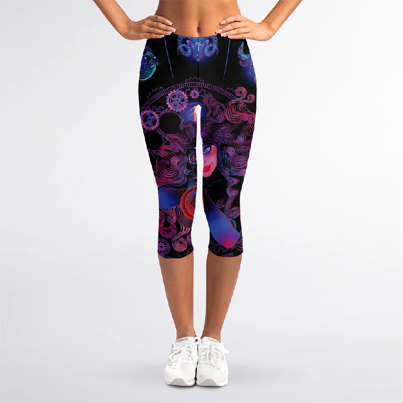 Super Bargain Sagittarius And Astrological Signs Print Women's Capri Leggings