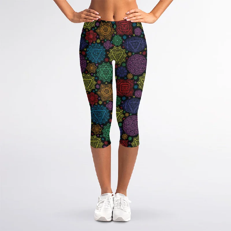Limited Time Discount Seven Chakras Flowers Pattern Print Women's Capri Leggings