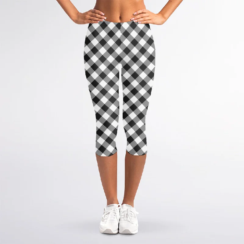 Buy More, Save More Shadow Grey And White Gingham Print Women's Capri Leggings