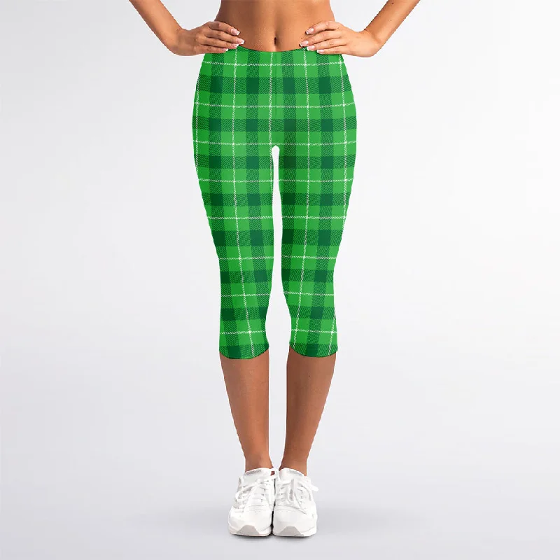 Doorbuster Deal Shamrock Green Plaid Pattern Print Women's Capri Leggings